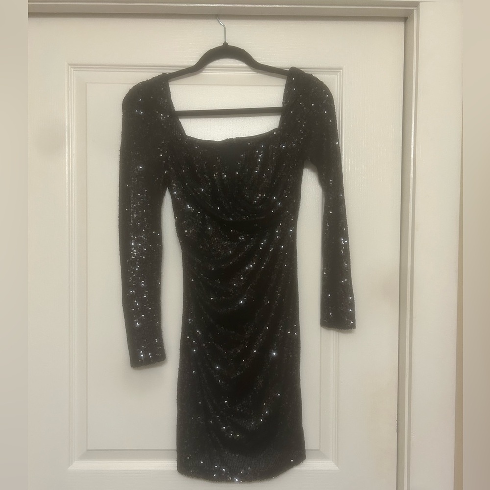 Black sequin long sleeve mini dress sz S